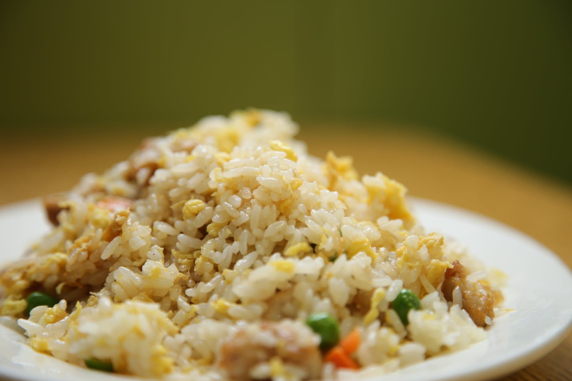 Chicken Fried Rice - A flavorful fried rice made with tender pieces of chicken, stir-fried with rice, | Rice